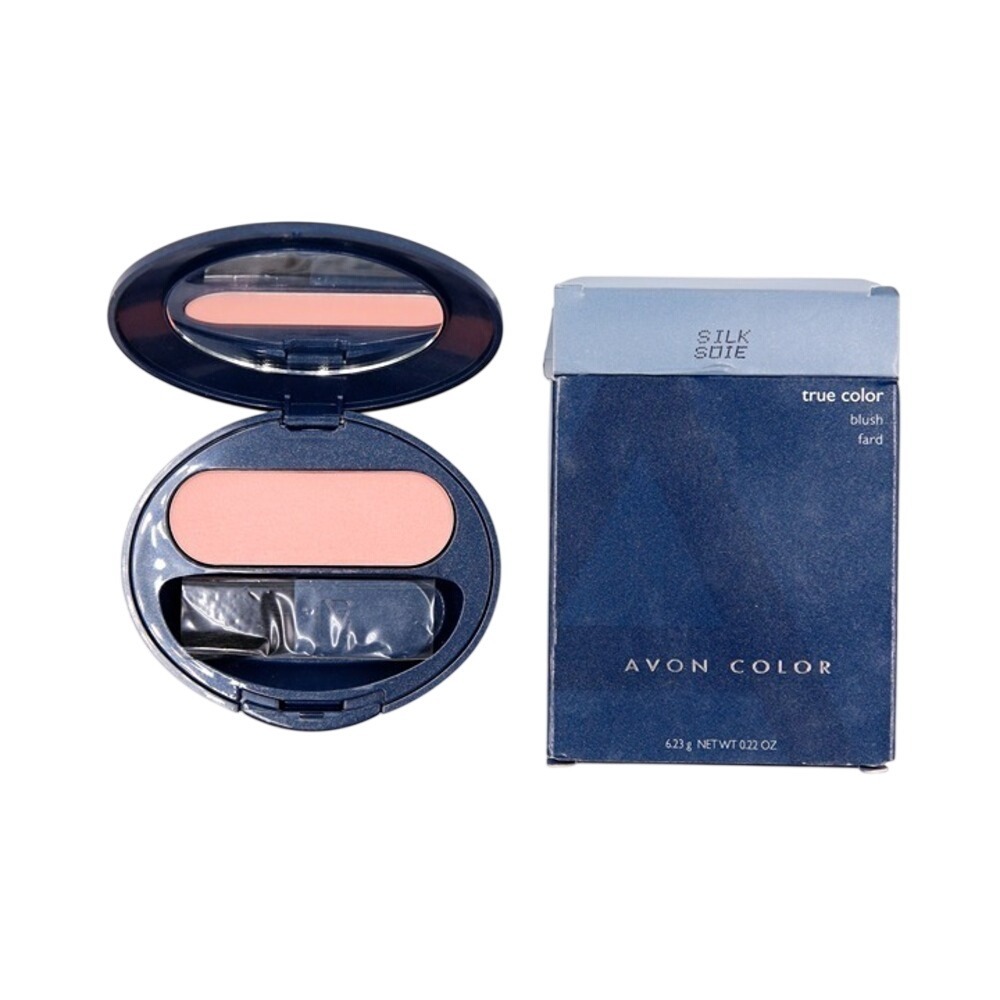 Avon - True Color Blush - Silk - 6.23 g / .22 oz